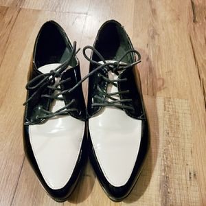 Boys Atmosphere shoes size 6